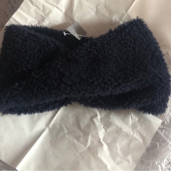 Navy Blue Winter Accessory Bundle - Picture 2 of 6